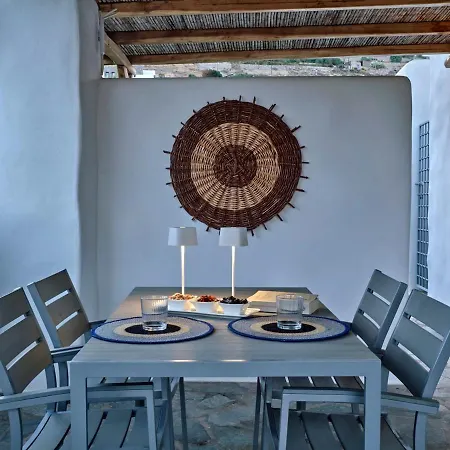 Danae * Livadia (Paros)